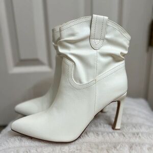 Elegant Cream Heeled Boots